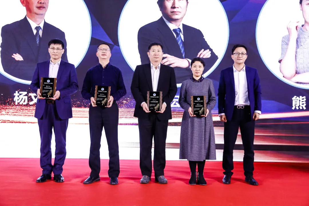 c91c0f7c952314ca7de4c5b32e5d6711.jpg c91c0f7c952314ca7de4c5b32e5d6711.jpg